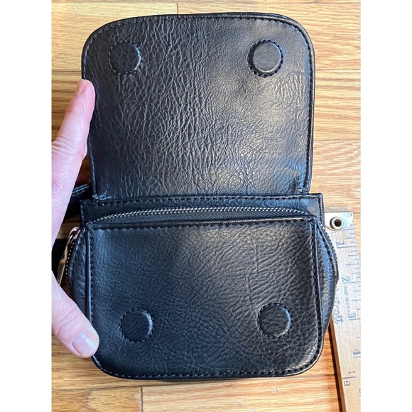 MATT & NAT Black Vegan Leather Belt Bag Adjustable Strap - Picture 5 of 9